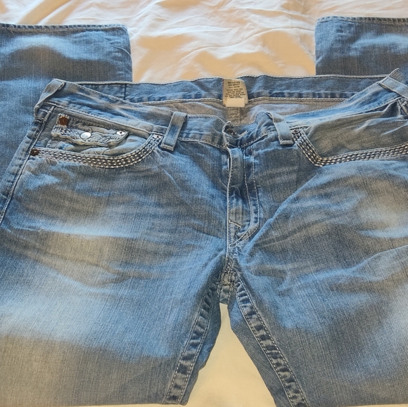 True religion - Picture 4 of 5